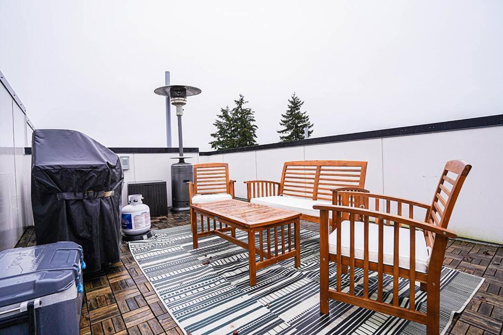 Modern Home, Rooftop View, 3 Block Beacon Station Seattle Kültér fotó