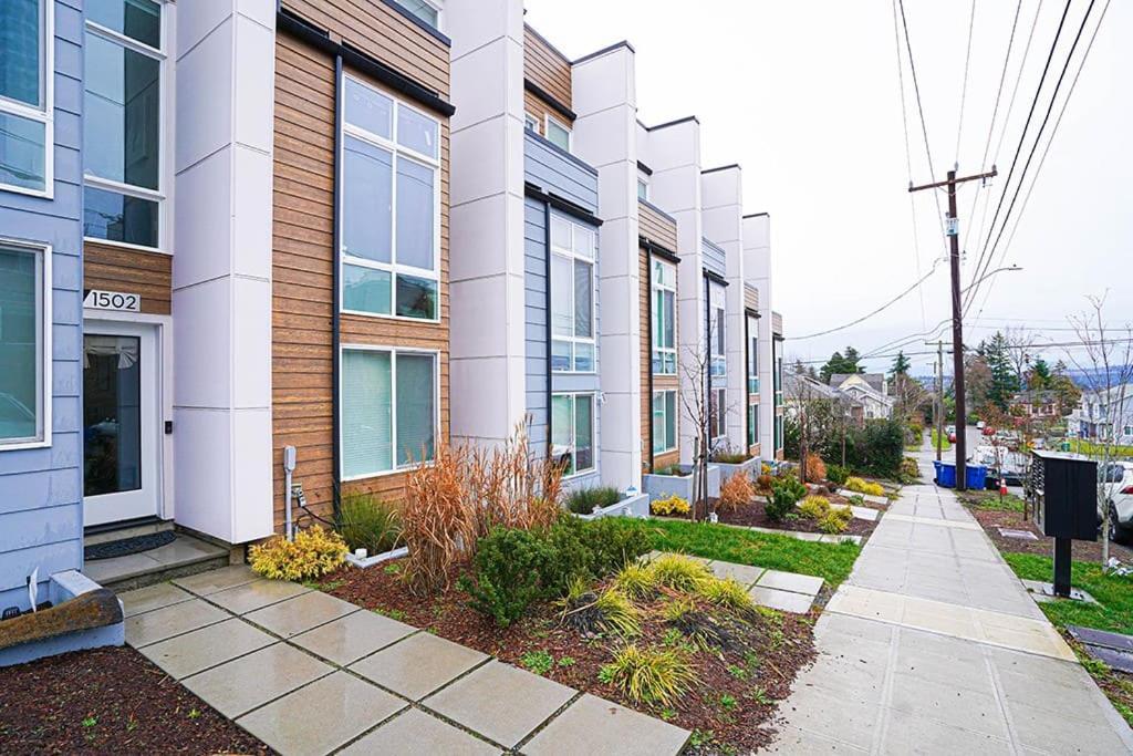 Modern Home, Rooftop View, 3 Block Beacon Station Seattle Kültér fotó
